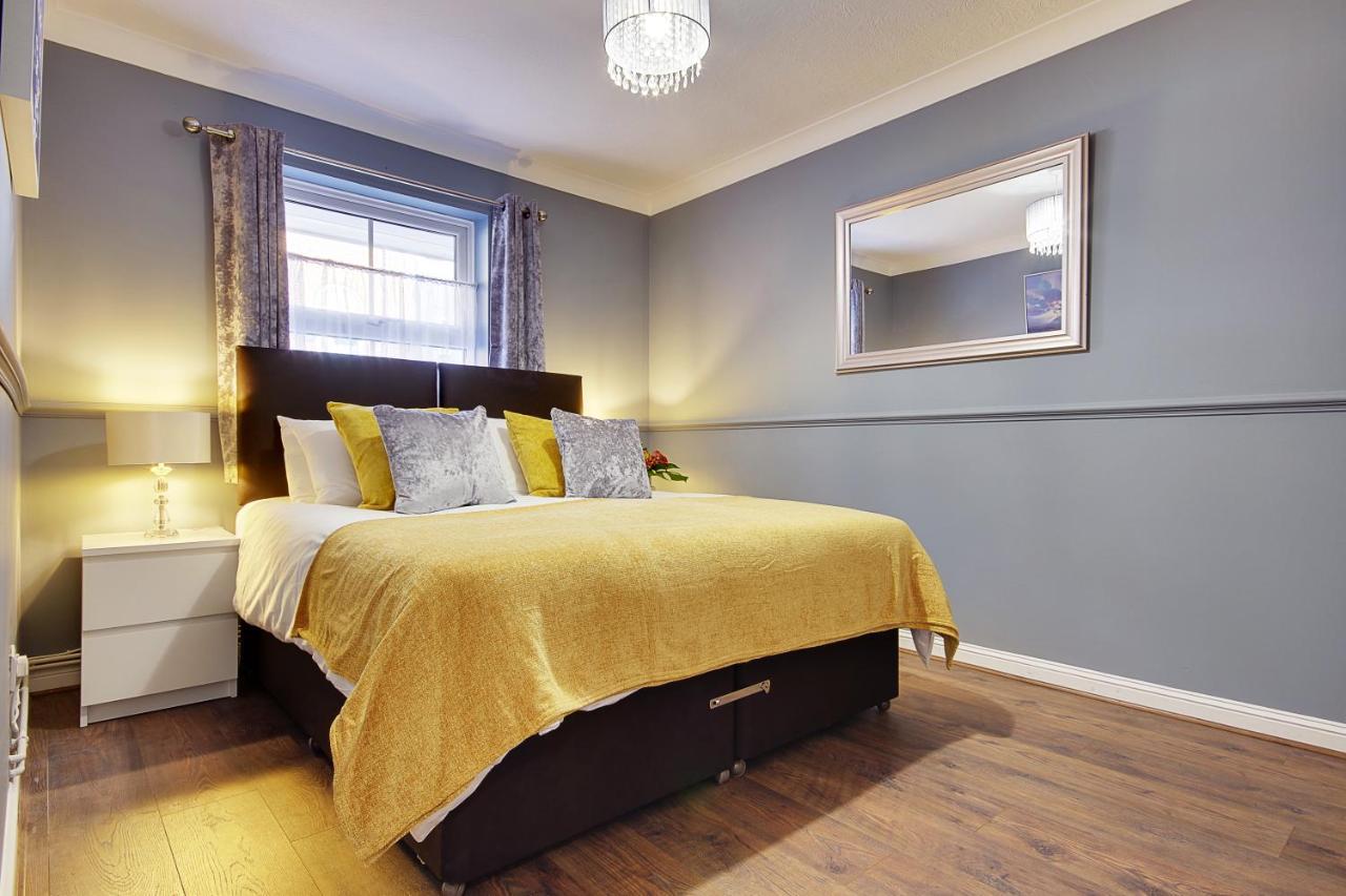 14 Oxford Mews - 5 Star Living For Up To 10 People Villa Southampton Buitenkant foto