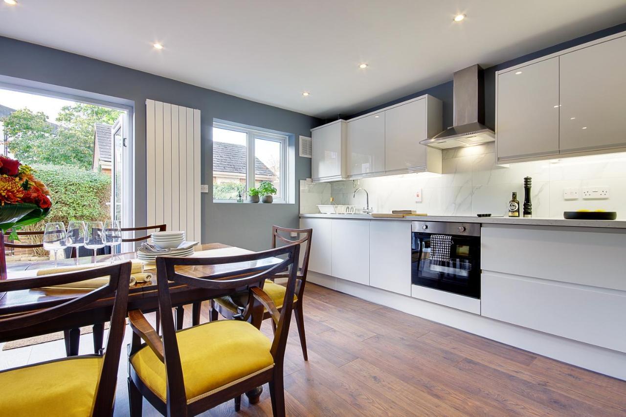 14 Oxford Mews - 5 Star Living For Up To 10 People Villa Southampton Buitenkant foto
